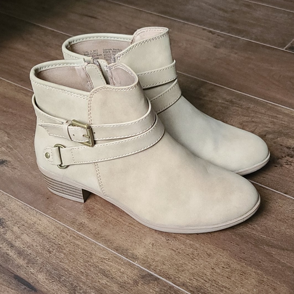 SO Booties